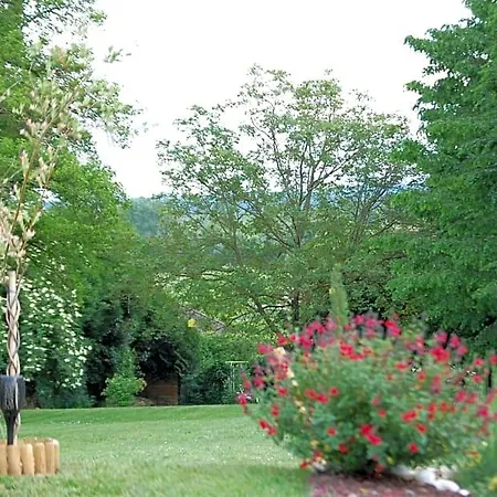Le Clos Du Mont César Bed and breakfast